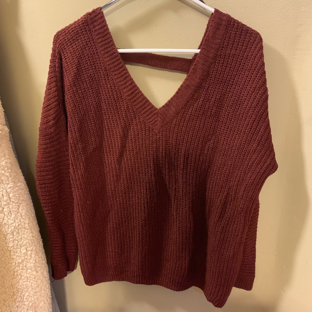 Maroon v-back sweater